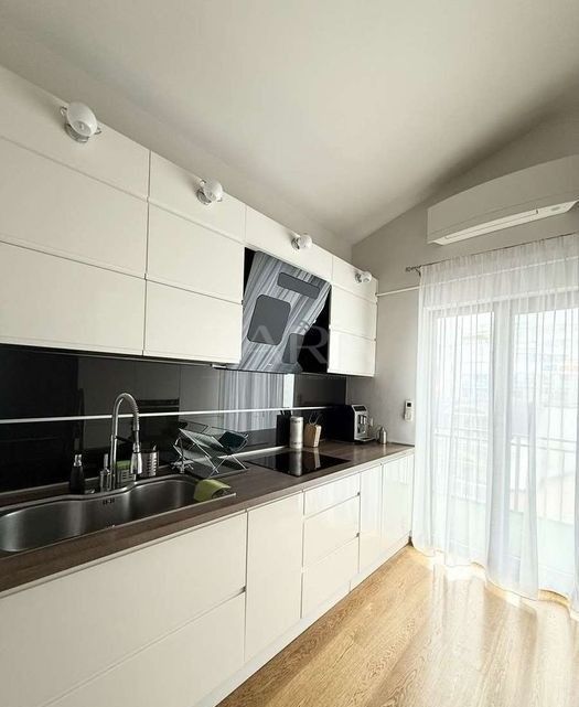 Apartament elegant singur pe nivel în zona The Office Cluj-Napoca. - Poză 3