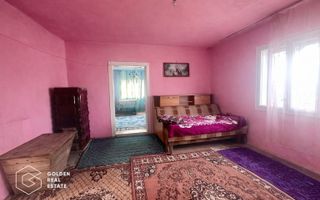 Casă cu teren generos 1.944 mp, Măgulicea, Vârfurile - Poză 7