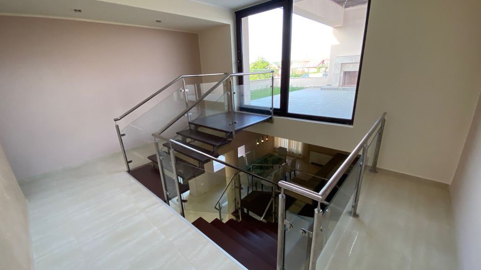 VILA CU 5 CAMERE zona Mircea Cel Batran - Poză 21