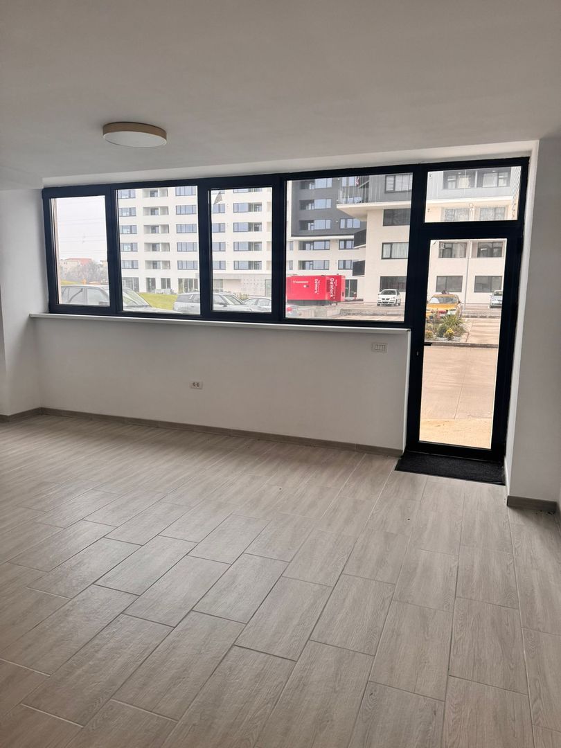 Spațiu Comercial zona Torontalului, comision 0% - Poză 2