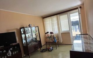 De vanzare apartament 3 camere Gorjului - Poză 1