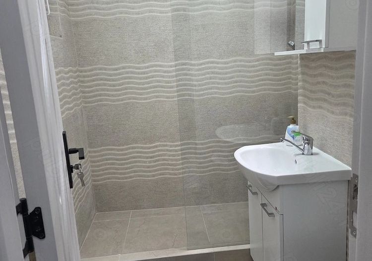 Închiriere Apartament cu  2 camere, Colentina, etaj 7, mobilat nou - Poză 2