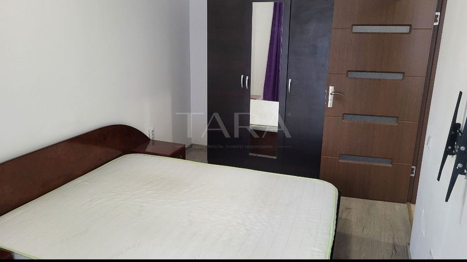 Apartament cu 2 camere decomandate, parcare și balcon. - Poză 4