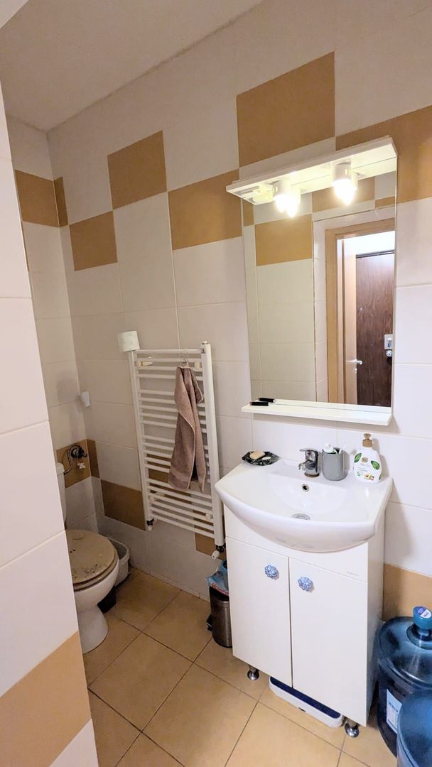 Apartament spatios 100 mp cu lift si 50 mp de terase - Poză 20