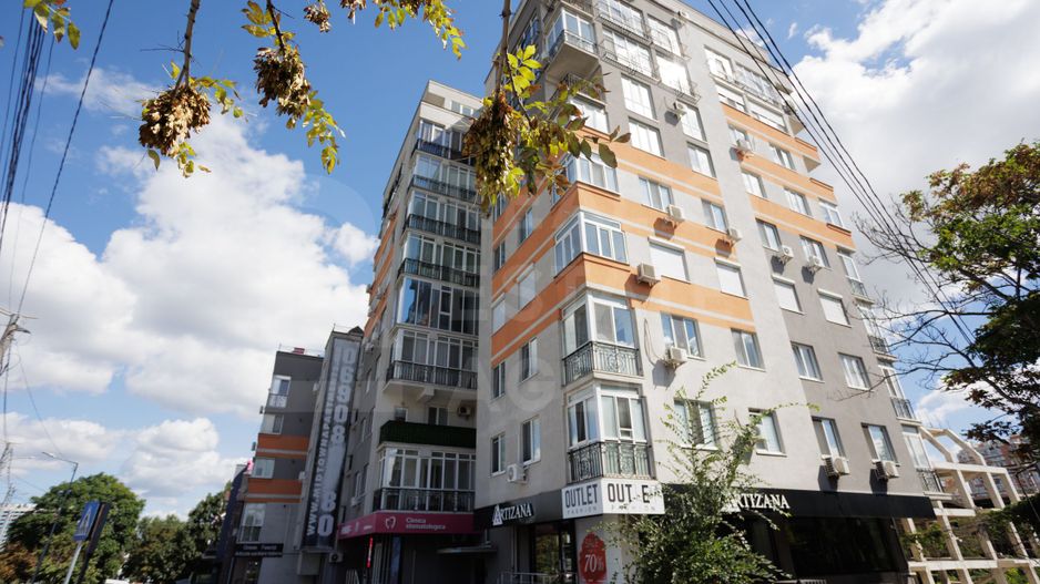 Vânzare, apartament, 2 dormitoare, Strada Ciuflea, Centru - Poză 1
