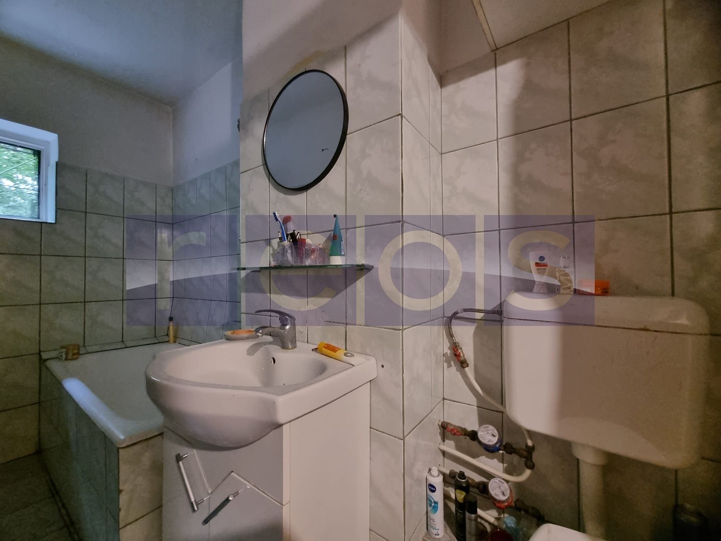 VANZARE -GARSONIERA -TIMPURI NOI -TINERETULUI - Poză 9