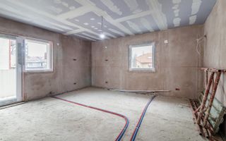 Inchiriere imobil - cu garaj si curte - birou/clinica/gradinita - Poză 11