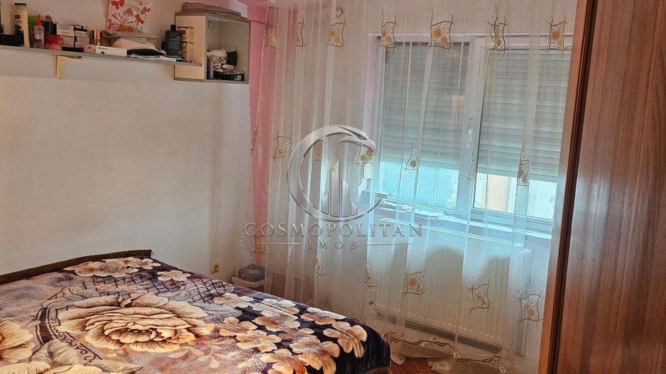 Apartament cu 3 camere ~ zona Brosteni / Colegiu ~ etaj 3 din 4 - Poză 9