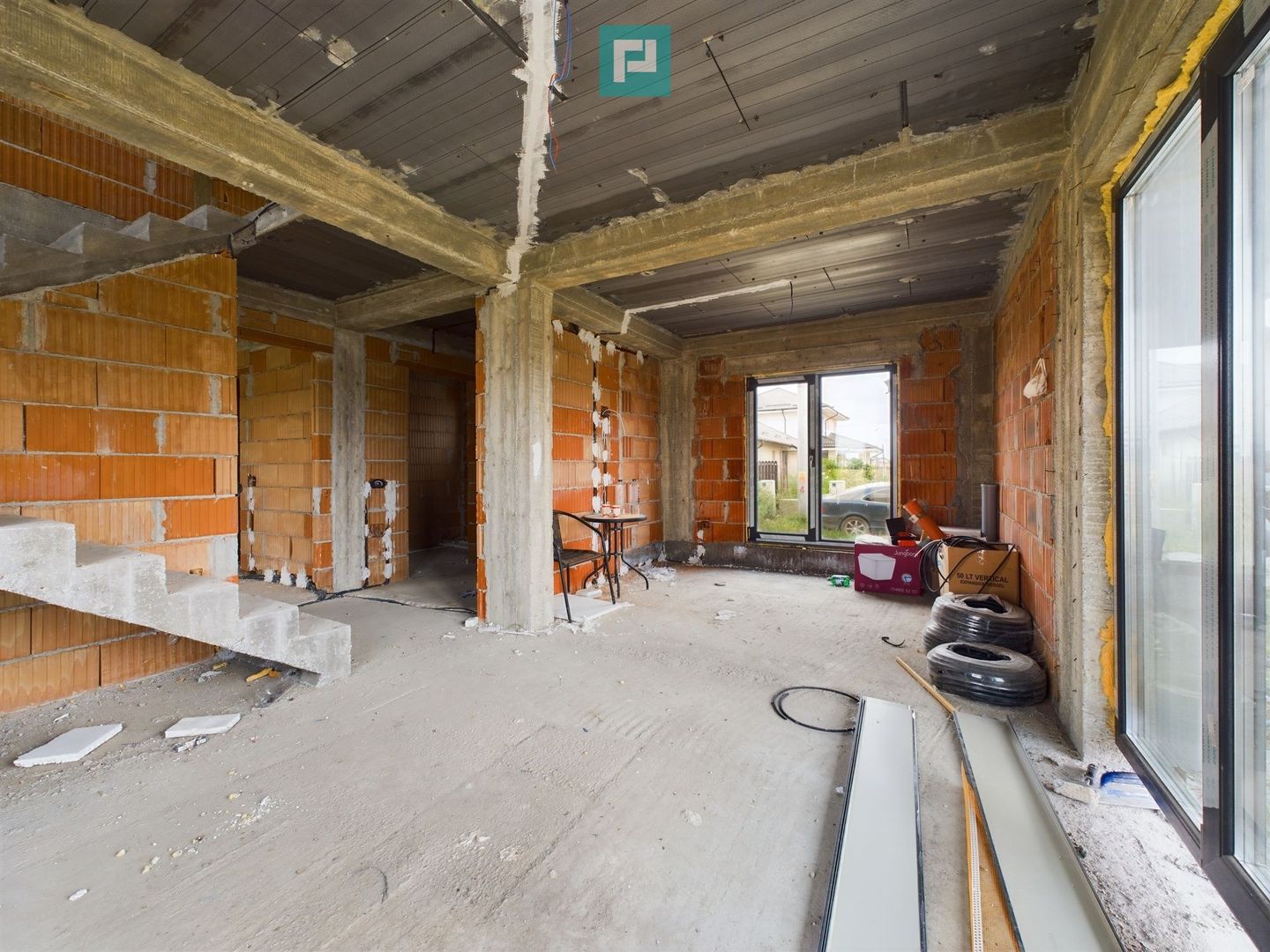 Casă Nouă, Proiect Contemporan în Domnești Clinceni - Poză 3