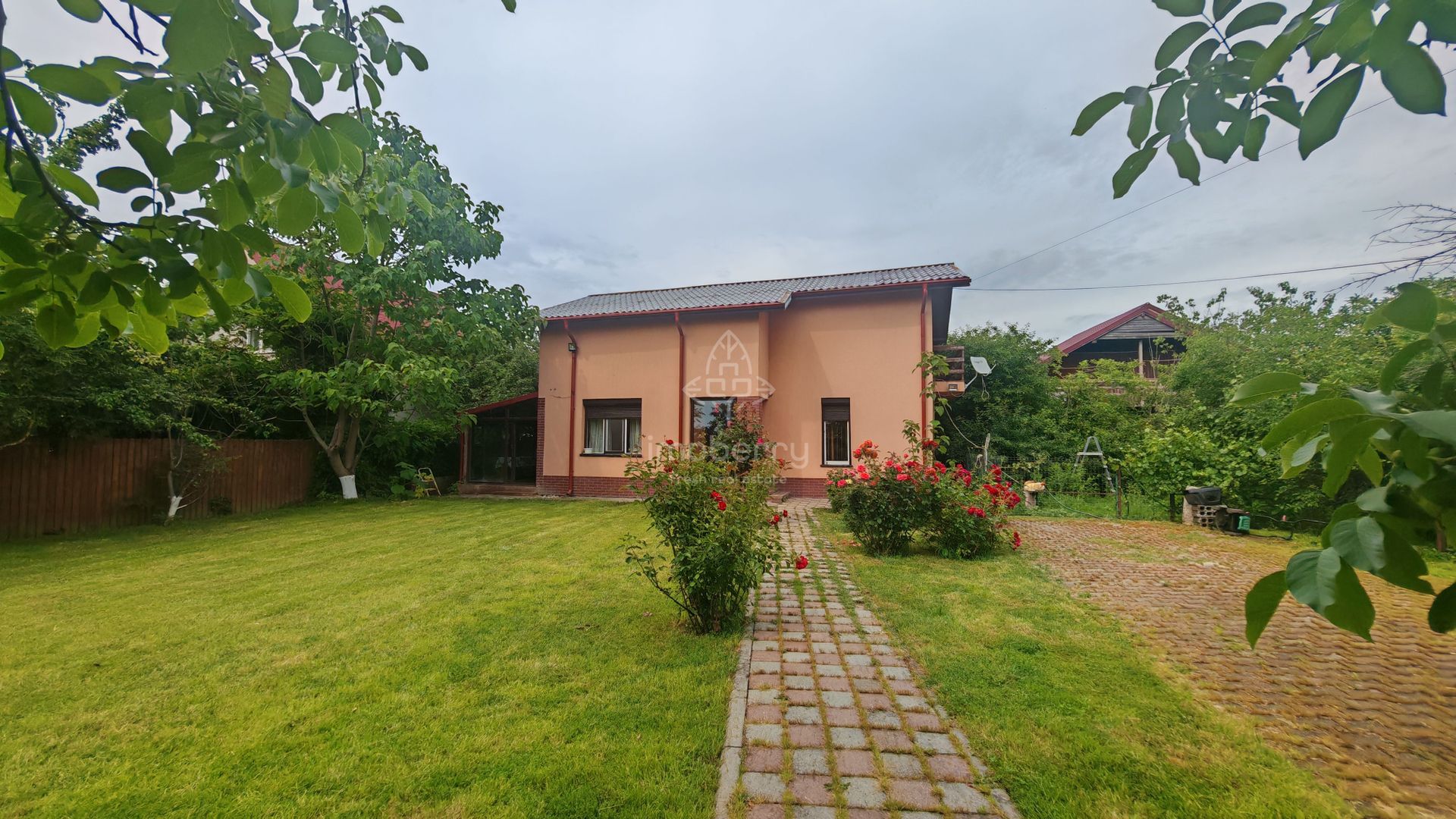 Casa de vanzare Adunatii Copaceni - cel mai bun pret - Poză 20