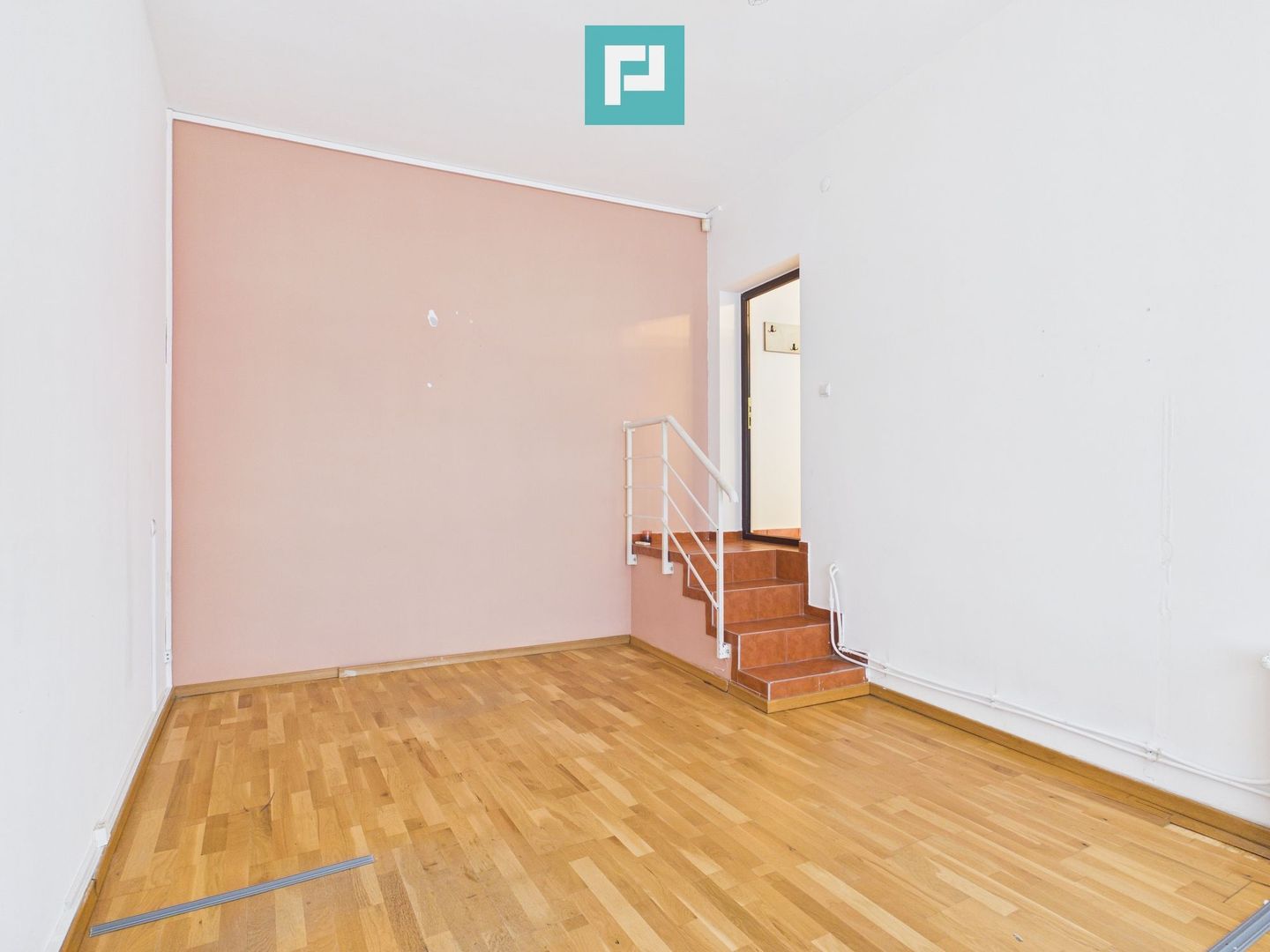 Vilă P+E, 299 mpu, Zona Bucovinei - Poză 9