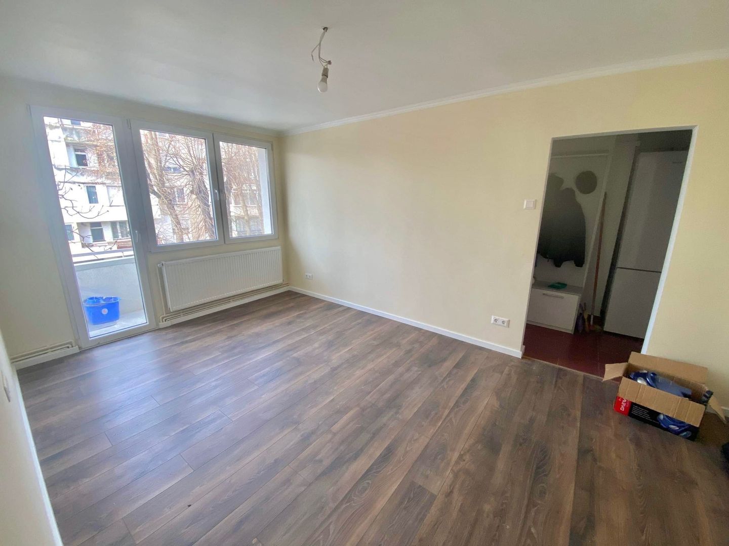 Apartament 2 camere etaj 2/4 Carpați 1 - Poză 1