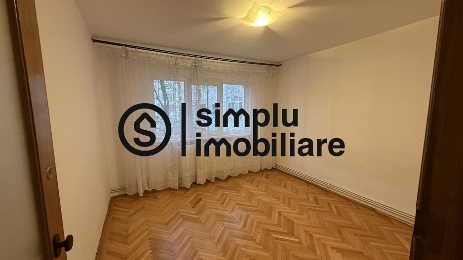 2 camere modificate in 3, etaj 2/4, centrala, Rovine - 115 000 Euro - Poză 5