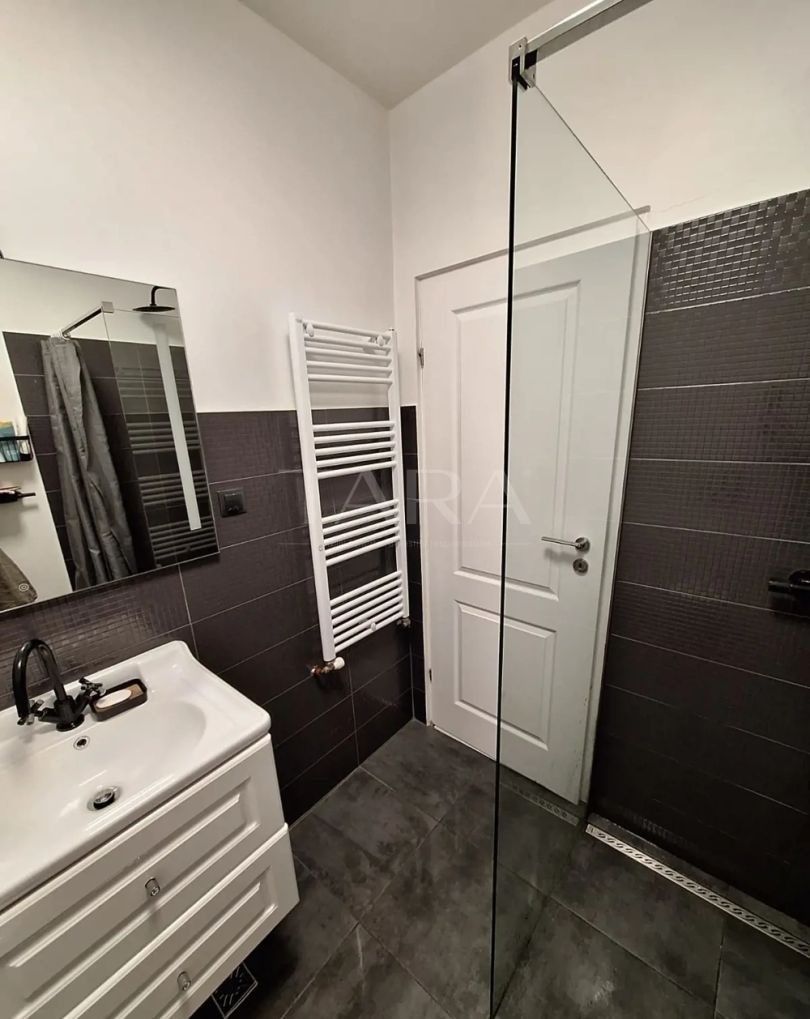 Apartament cu 2 camere mobilat și utilat, zona Abatorului, Florești. - Poză 3