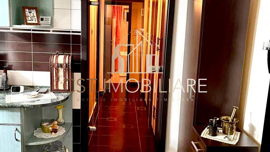 apartament cu 3 camere, in zona Aradului – Centrala Proprie - Acoperis - Poză 12