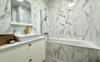 3 camere modern, vedere panormica spre pădurea verde, zona Lipovei - Poză 19
