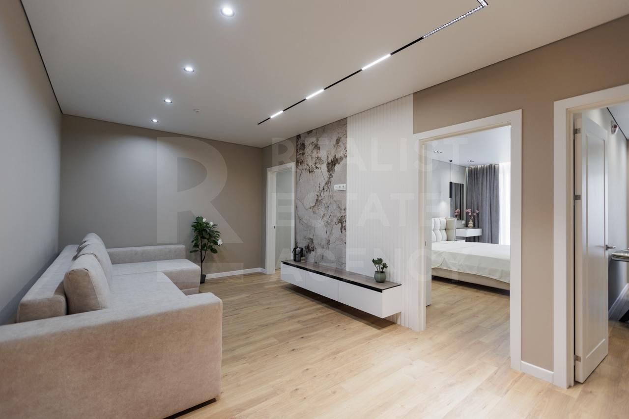 Vânzare, apartament, 3 camere, str. Vasile Lupu, Buiucani - Poză 1