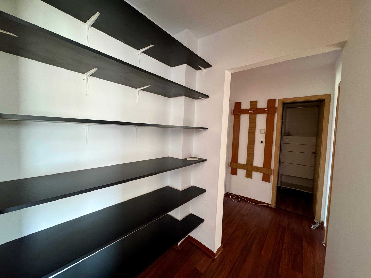 Sagului | 3 Camere | Decomandat | Mobilat si Utilat. - Poză 7