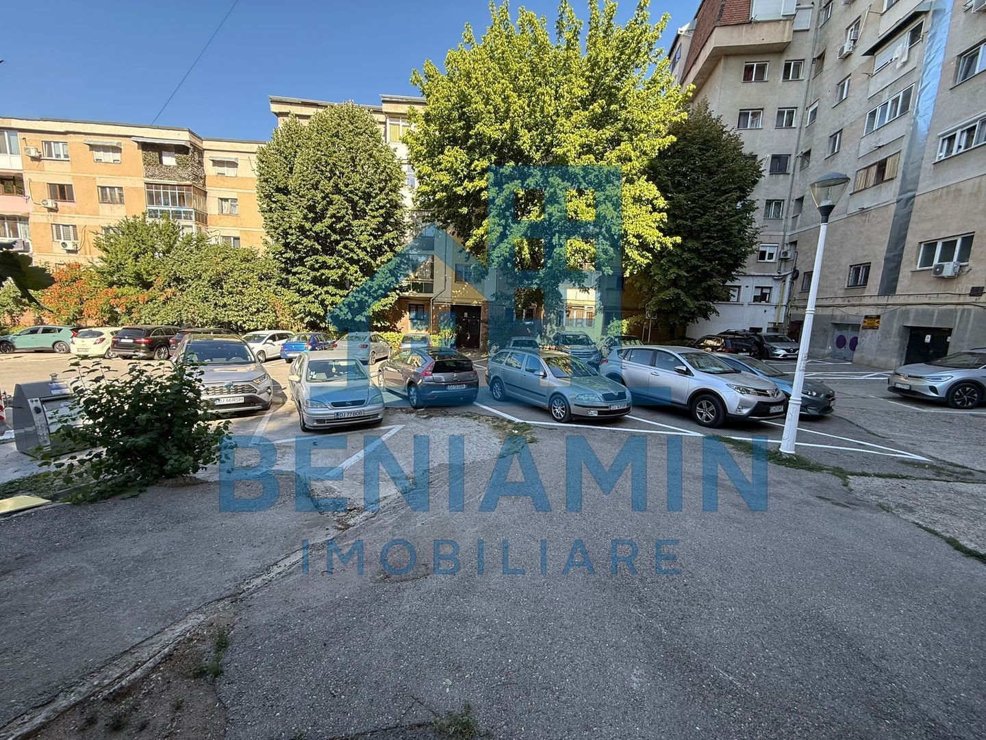 Birou / Apartament de închiriat la casa in centru Gradina Botanica - Poză 5