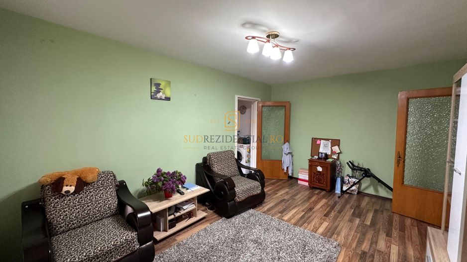 Apartament 3 camere de vanzare, 71 mp – Etaj 3/4 – Drumul Găzarului - Poză 9