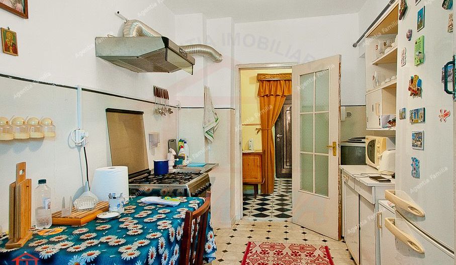 Apartament spațios cu 3 camere decomandate, două băi – IC Frimu - Poză 5