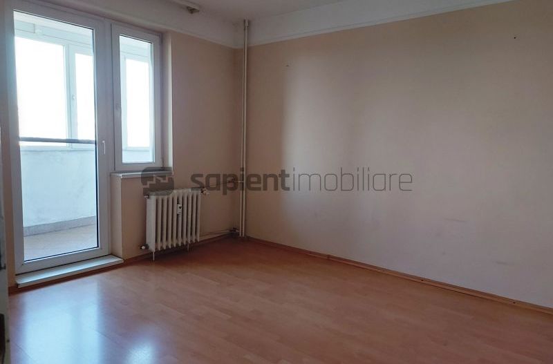 Ap.cu 3 camere, tip U, in Cantemir - Poză 7