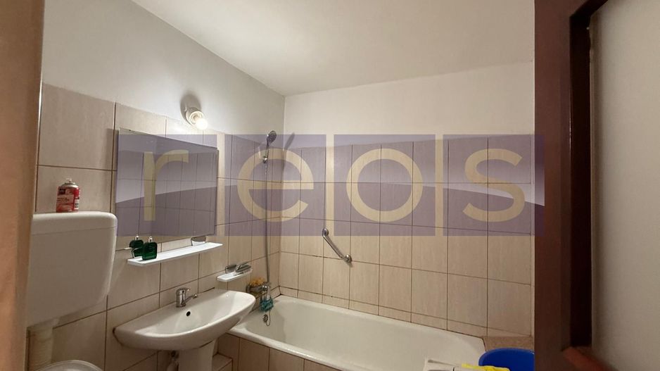 VANZARE APARTAMENT  2 CAMERE ZONA MOSILOR - Poză 9