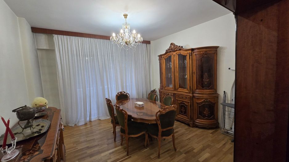 De vanzare Apartament 4 camere Vasile Lascar, Central, Creditabil - Poză 2