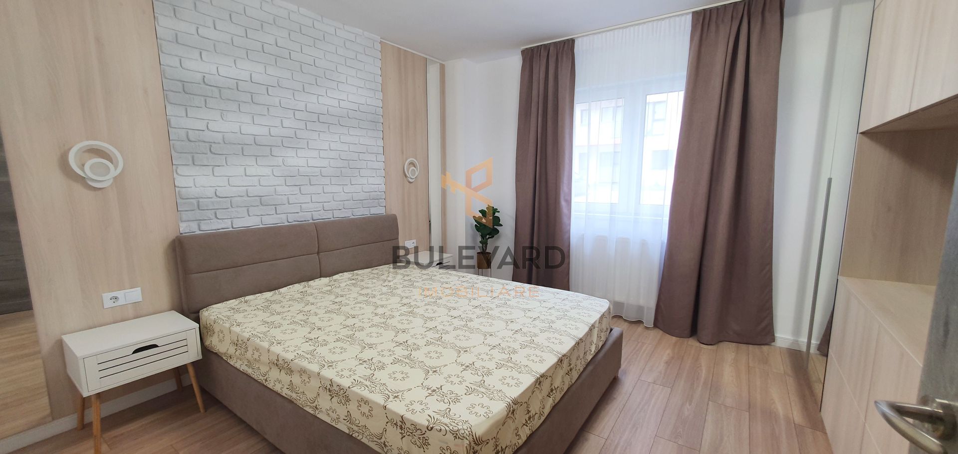 Cpmision 0! Apartament cu 2 camere, parcare, zona strazii Eroilor! - Poză 3