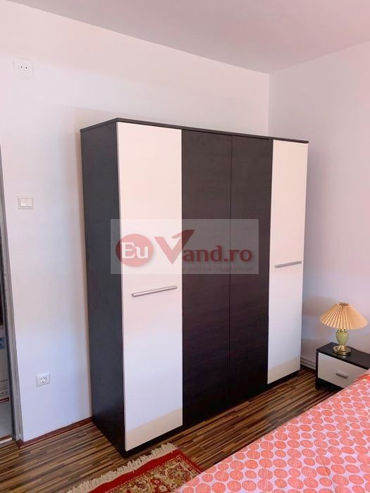 Apartament cu 2 camere de închiriat – Zona Centrală, Str. Domnească - Poză 3