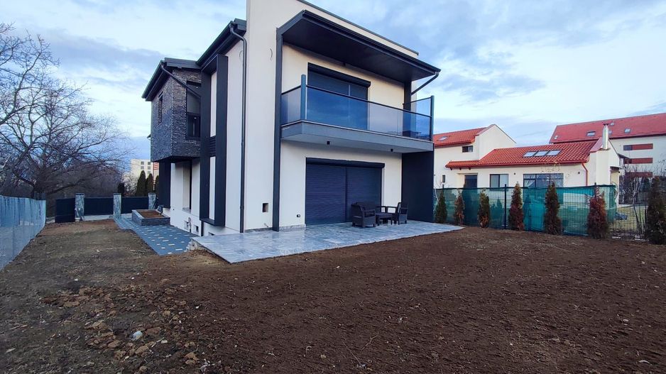 CASA Individuala   Superfinisata in Andrei Muresanu Sud - Poză 1