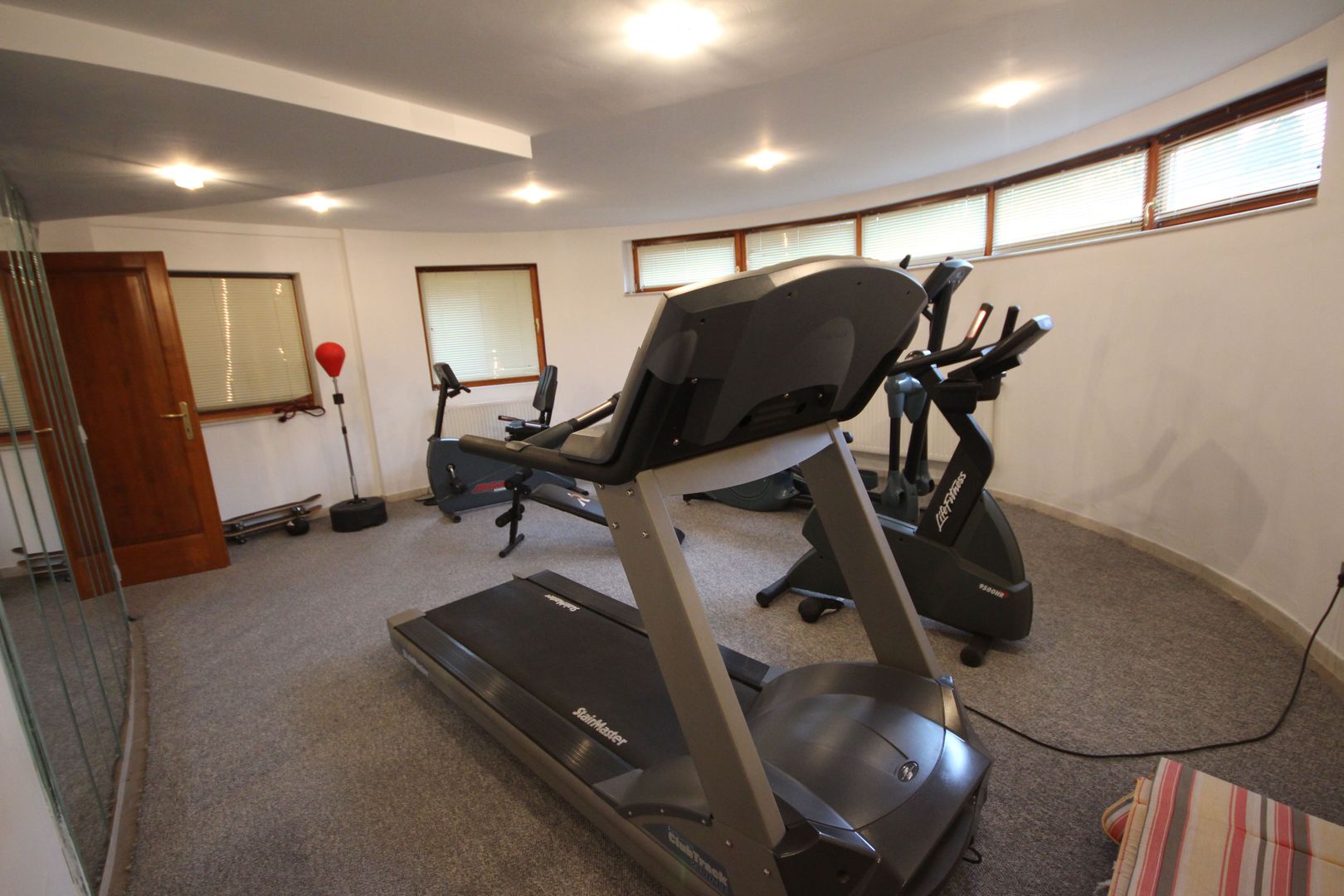 Casa pretabila birouri, camin de batrani - Poză 122