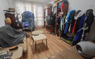 Apartament 3 camere decomandat An 1982 Anvelopat Etaj 1 Titan - Poză 5