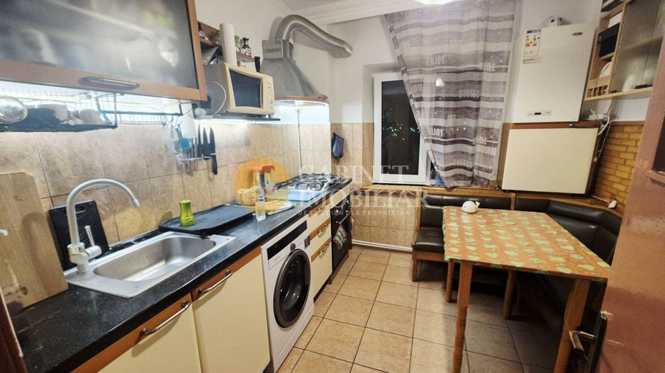 3 Camere Decomandat BOXA+LOC PARCARE - zona Mircea cel Batran - Poză 4