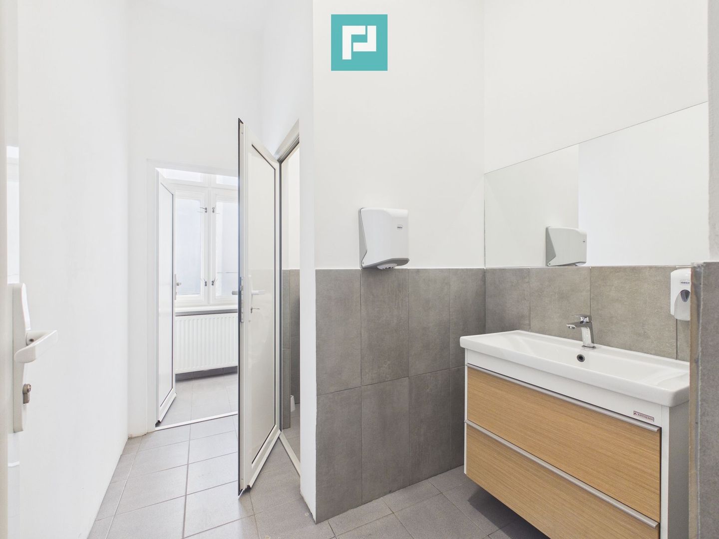 Birouri Ultracentrale, 154 mp, Parcare cu bariera - Poză 4