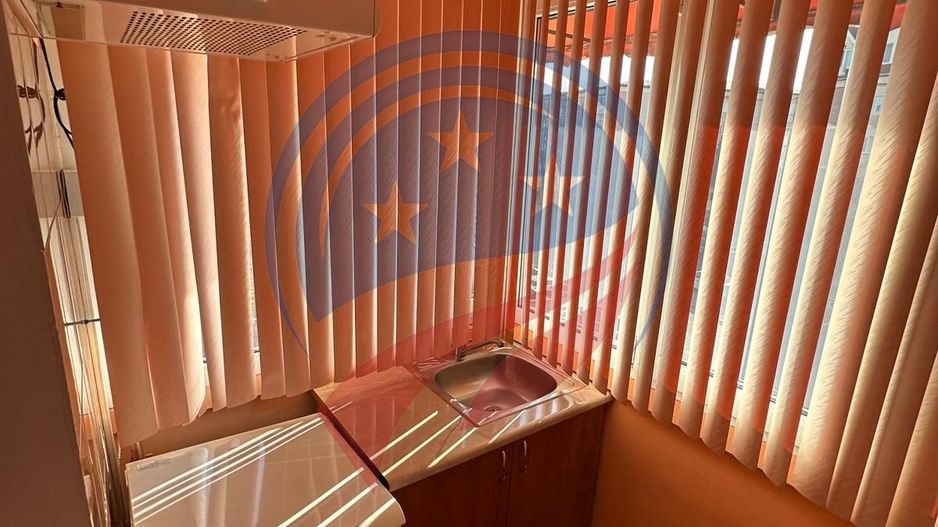 APARTAMENT 3 CAMERE, COMPLET MOBILAT SI UTILAT,  DE VANZARE - Poză 6