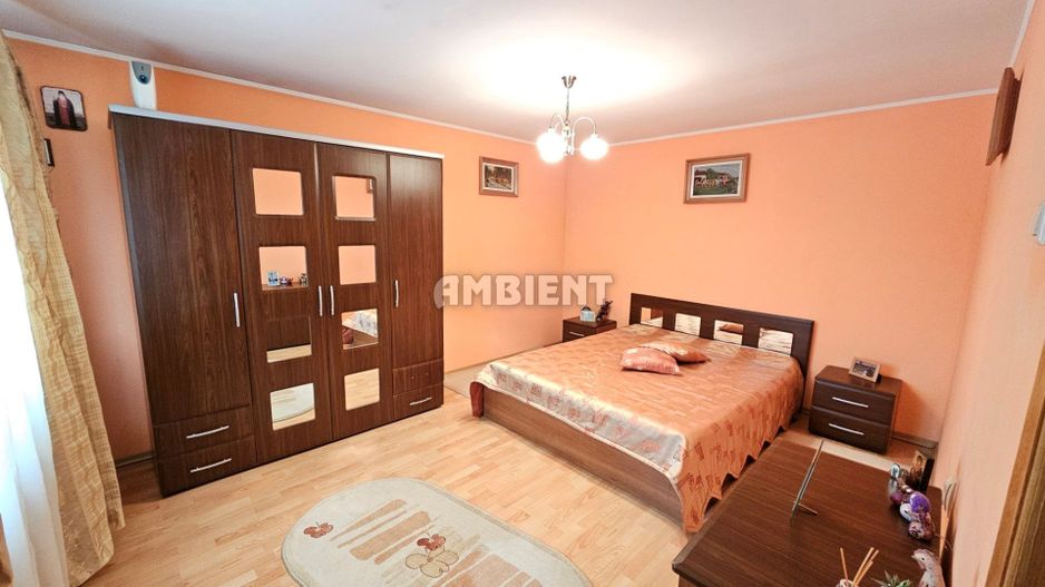 Vilă P+M mobilată și utilată,  teren 1100 mp, zona BACAOANI; - Poză 6