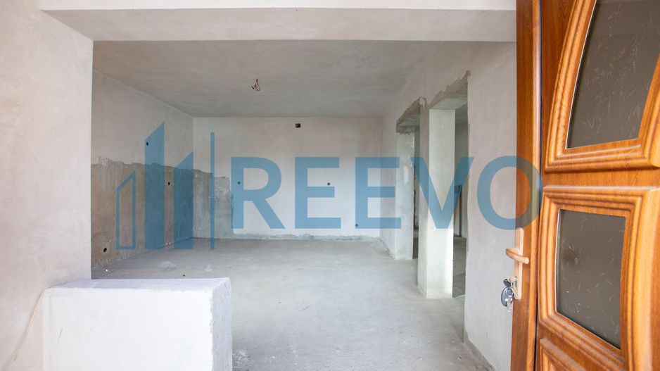 Vilă modernă în Cartierul CFR, cu mansardă și garaj - Poză 3