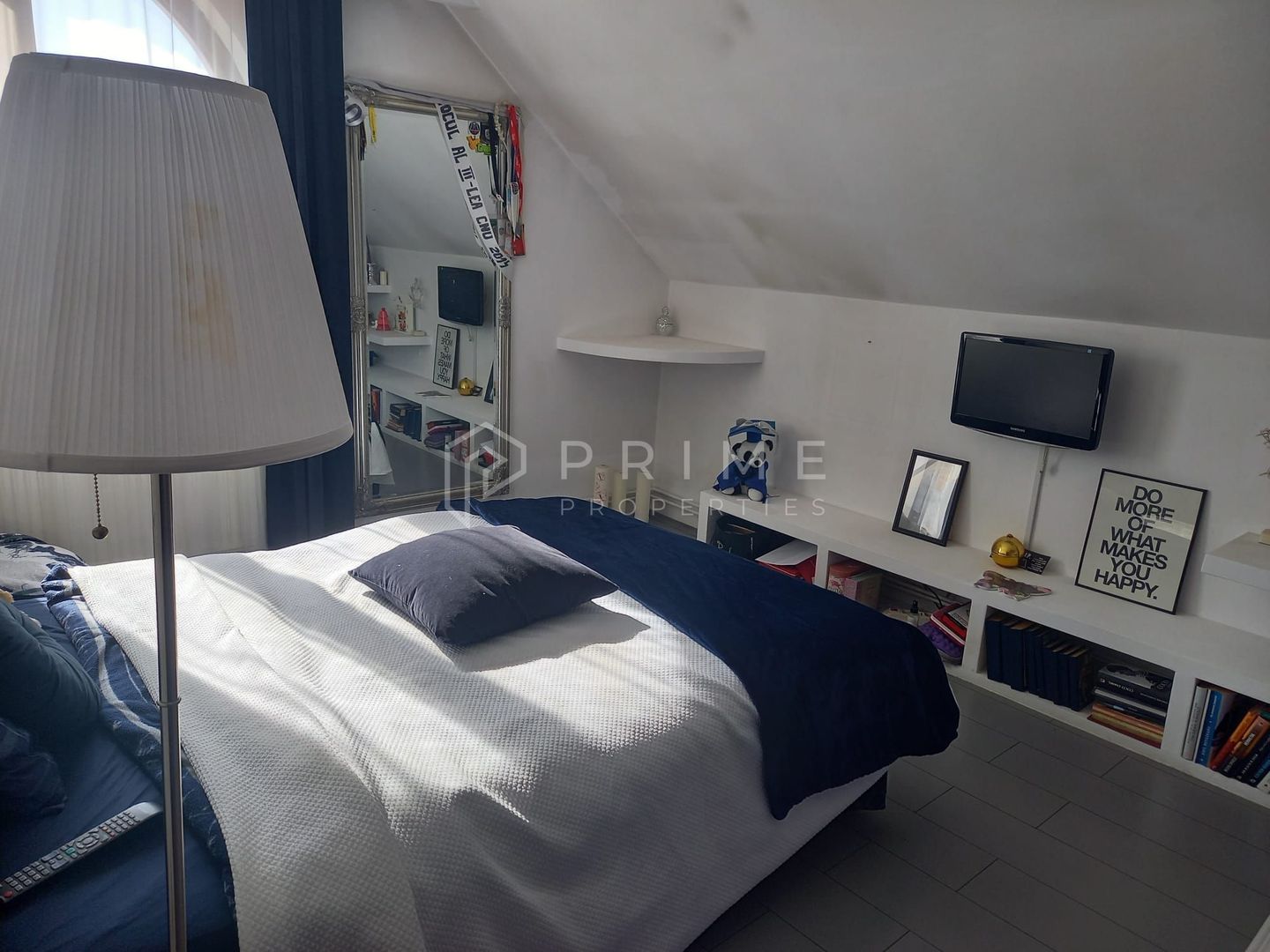 Casa perfectă pentru familie – curte, foișor cu grătar și garaj triplu - Poză 19