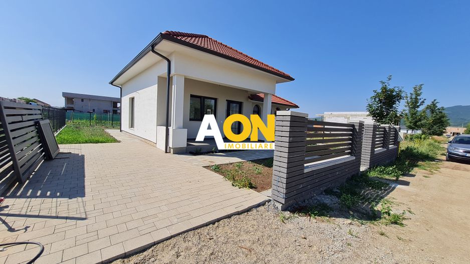 Casa 3 Camere, Teren 353 mp, Zona Micesti, Toate Utilitatile - Poză 2