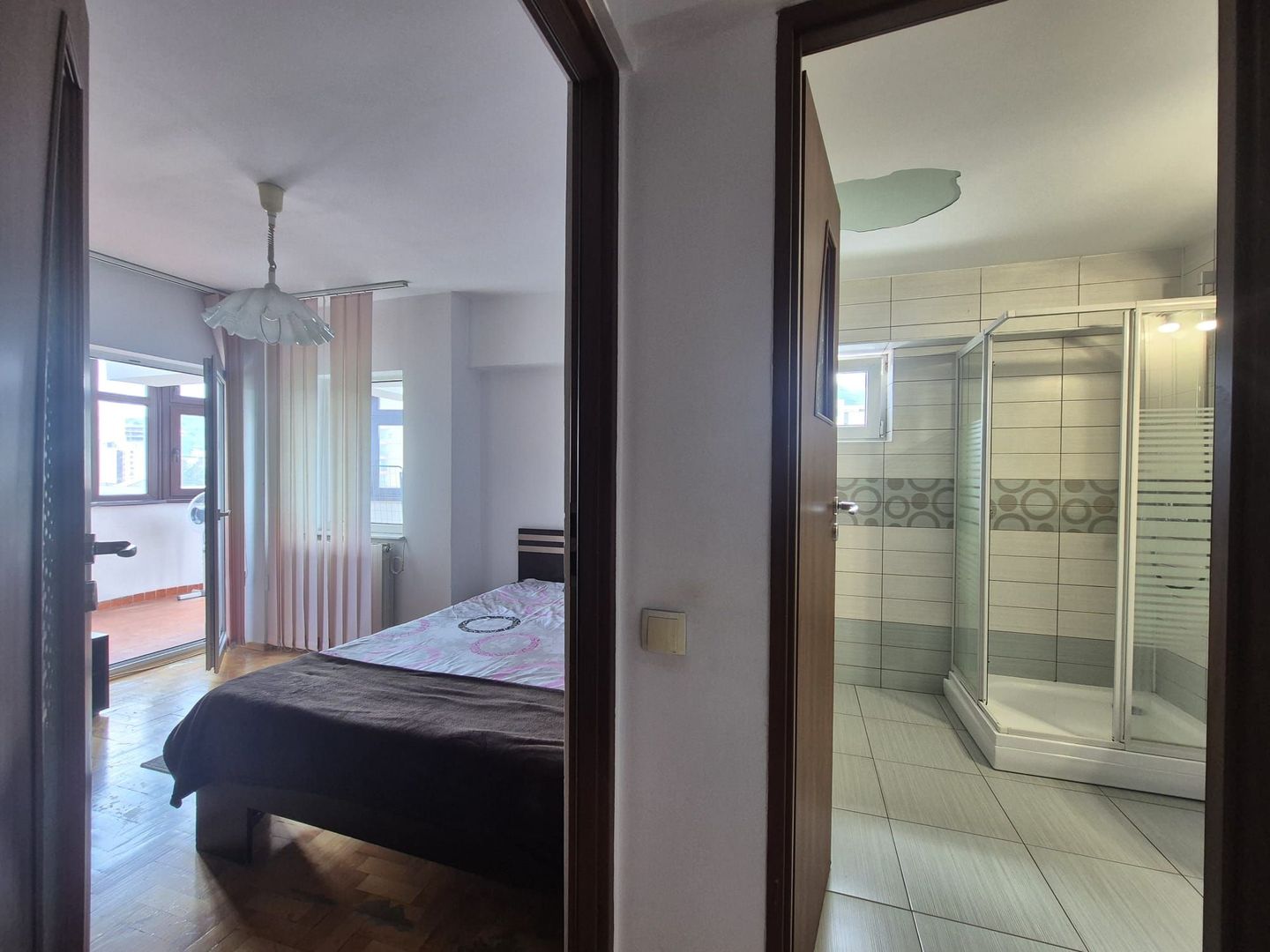Onix, apartament cu priveliste spre Tâmpa - Poză 10