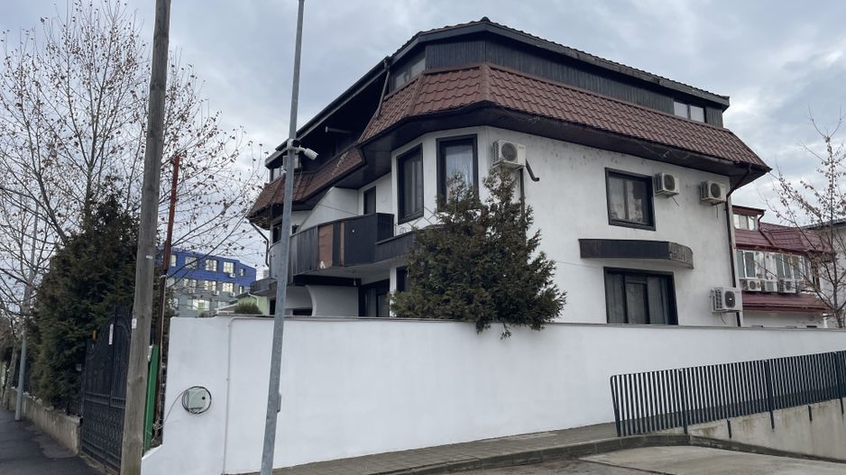 Vila tip duplex - Poză 1