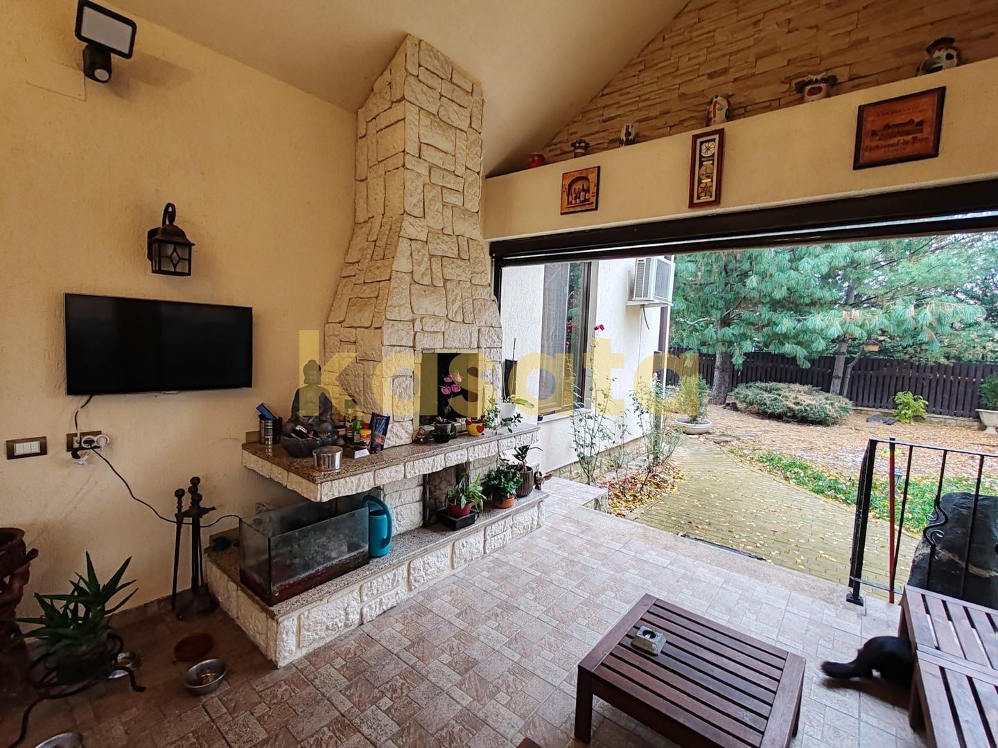 Vila care redefinește echilibrul între rafinament, spațiu și liniște - Poză 6