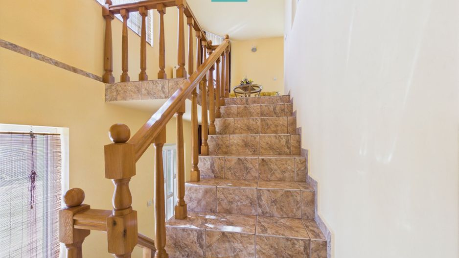 Vilă cochetă 4 camere P+M în Munar - Poză 9