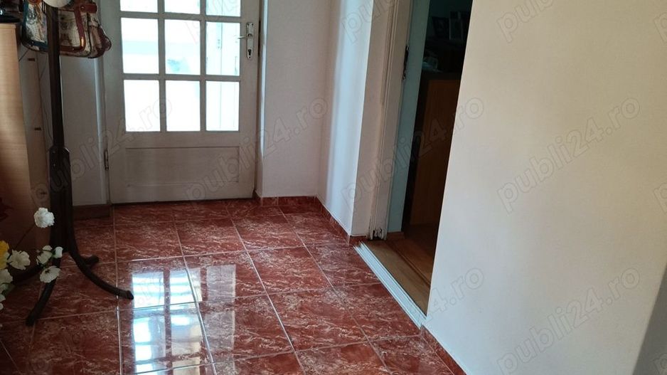 280 mp,cart.23+teren total 273mp,P+E,,mobilat(ne)toate facilit - Poză 4