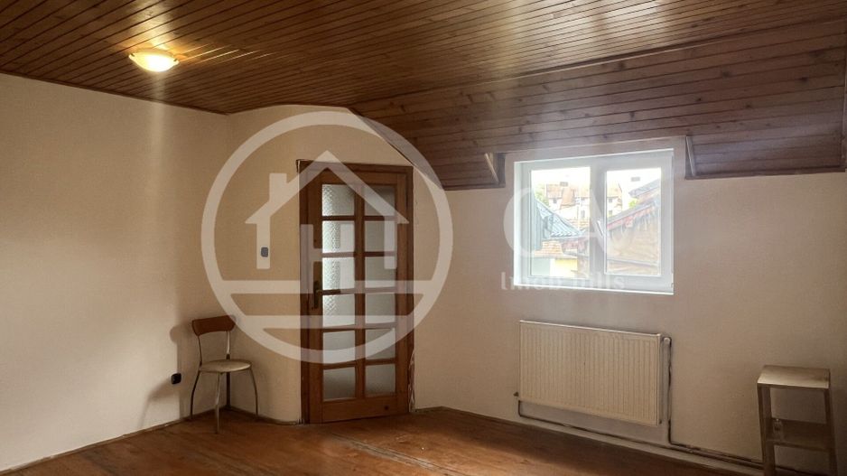 Casa cu 6 camere de inchiriat zona centrala, Oradea - Poză 19