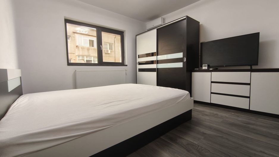 MANGALIA - Portului | 3 cam Renovat 2025 | Centrala | Ap Izolat termic - Poză 3