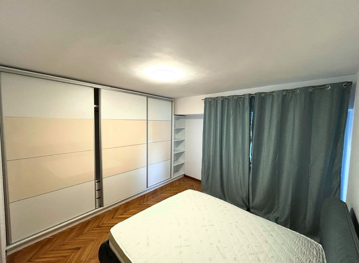 Apartament cu 2 camere unical , Bulevardul Unirii - Poză 5