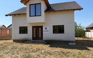 Casa la gri, 4 dormitoare, 3 bai, teren 400 mp - Poză 1