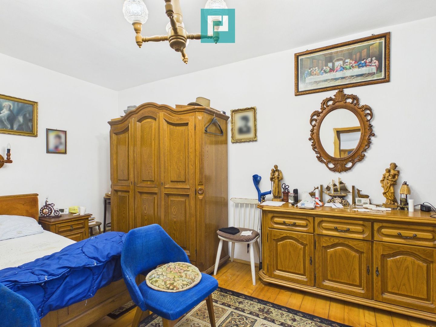 Vilă stil montan, 270 mp, teren 3000 mp - Poză 10